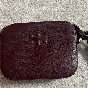 Tory Burch Pebbled Leather Crossbody - Burgundy new without tags. 8”x10”. 2”deep